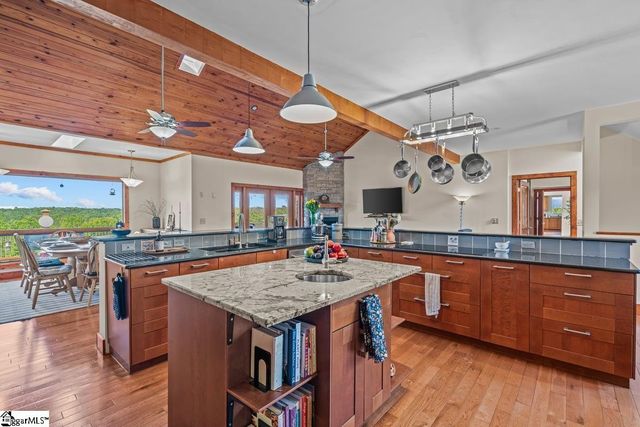 162 Riggins Bridge Road, Liberty, SC 29657