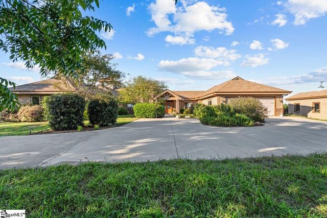 162 Riggins Bridge Road, Liberty, SC 29657