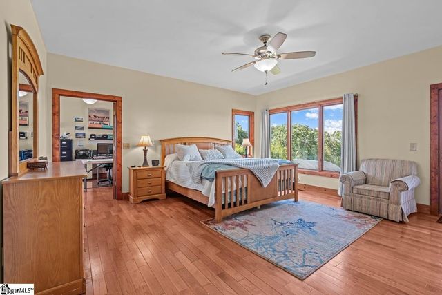 162 Riggins Bridge Road, Liberty, SC 29657