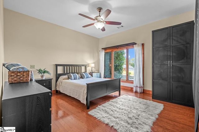 162 Riggins Bridge Road, Liberty, SC 29657