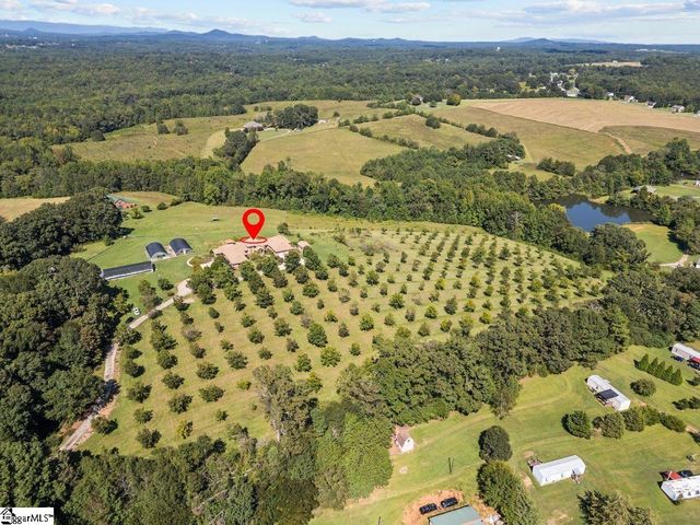 162 Riggins Bridge Road, Liberty, SC 29657