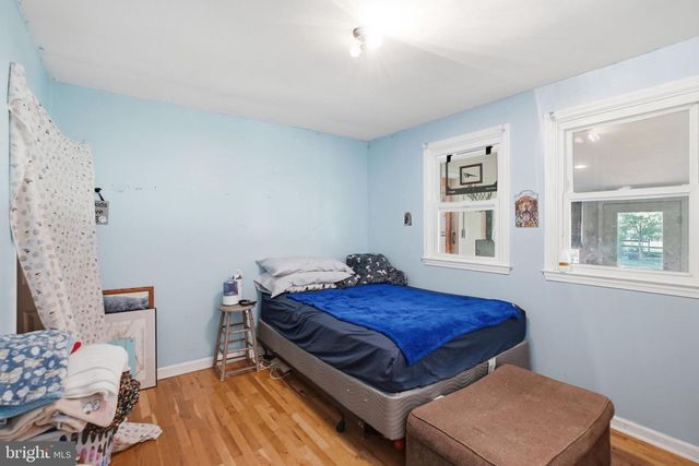 112 MEADOWBROOK LN, Brookhaven, PA 19015