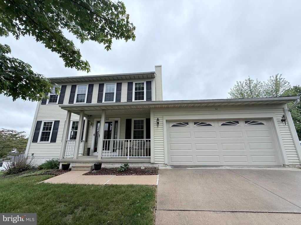942 LITCHFIELD CIR, Westminster, MD 21158