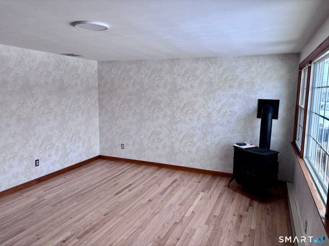 160 Aimes Drive, West Haven, CT 06516