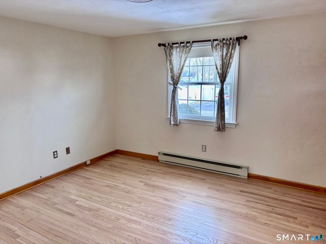 160 Aimes Drive, West Haven, CT 06516