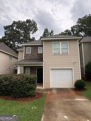 661 Carlton Pointe Drive # 9, Palmetto, GA 30268