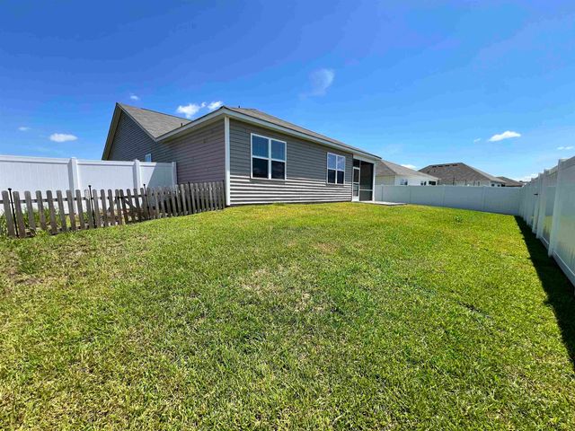 1838 Castlebay Dr., Conway, SC 29526