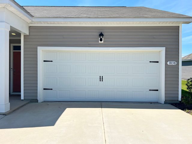 1838 Castlebay Dr., Conway, SC 29526