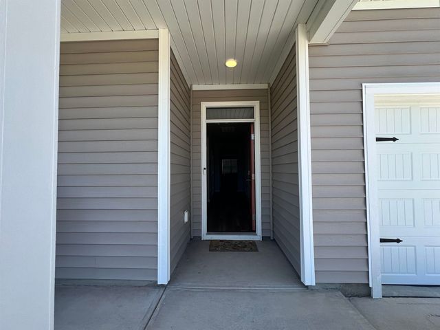 1838 Castlebay Dr., Conway, SC 29526