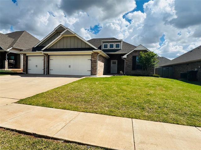 1620 NE 33rd Terrace, Moore, OK 73160