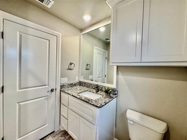 1620 NE 33rd Terrace, Moore, OK 73160