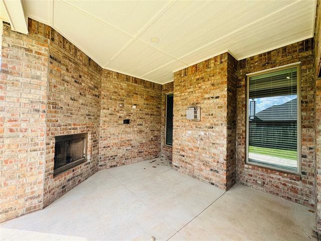 1620 NE 33rd Terrace, Moore, OK 73160