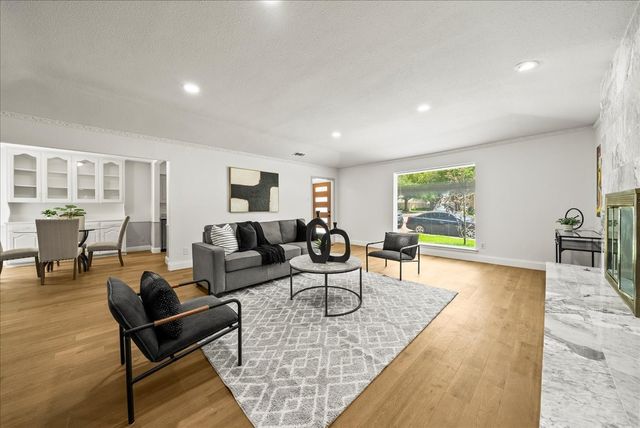 3651 Stables Lane, Dallas, TX 75229