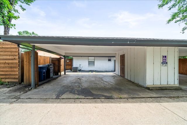 3651 Stables Lane, Dallas, TX 75229