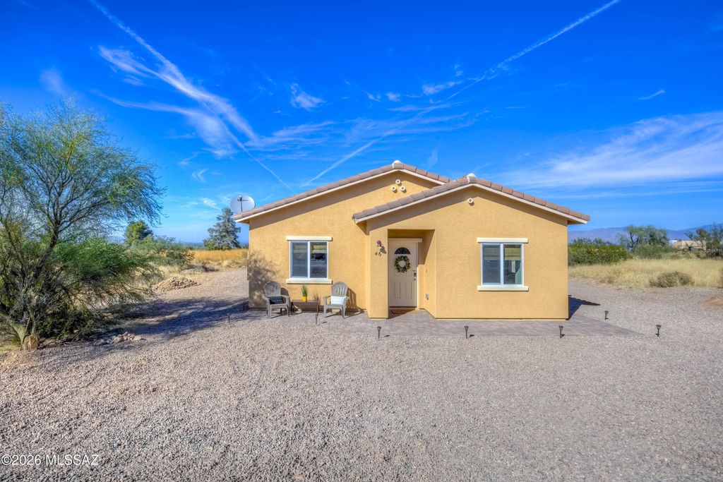 46 S Nashville Place, Vail, AZ 85641
