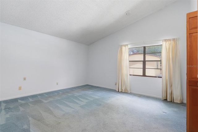 4923 17TH STREET, Zephyrhills, FL 33542