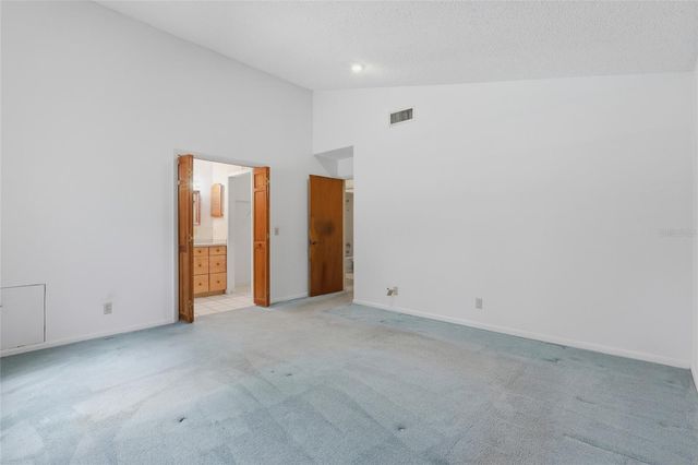 4923 17TH STREET, Zephyrhills, FL 33542