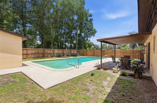 4923 17TH STREET, Zephyrhills, FL 33542