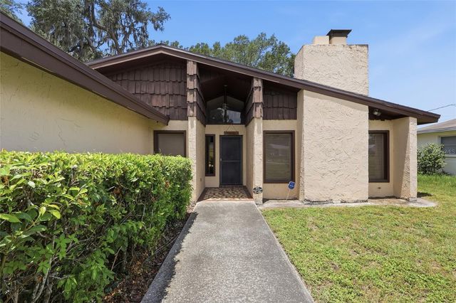 4923 17TH STREET, Zephyrhills, FL 33542
