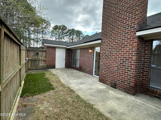 50 Upton Drive, Greenville, NC 27858