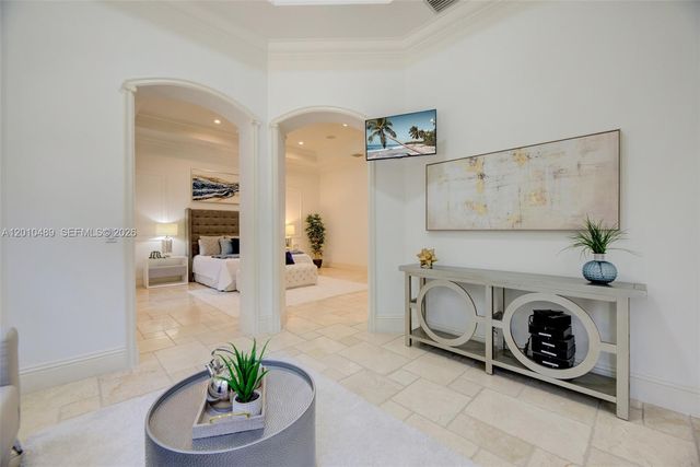 16740 Berkshire Ct, Southwest Ranches, FL 33331