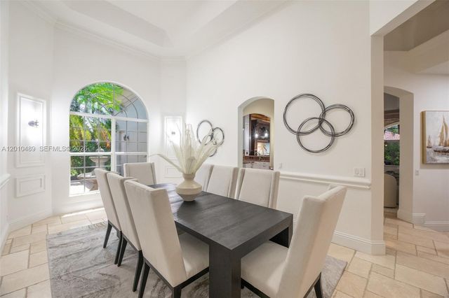 16740 Berkshire Ct, Southwest Ranches, FL 33331