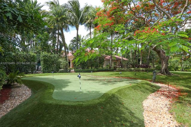 16740 Berkshire Ct, Southwest Ranches, FL 33331