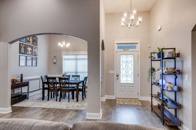 594 Bumblebee Way, Clarksville, TN 37042