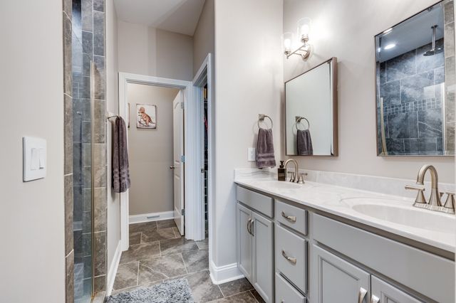 594 Bumblebee Way, Clarksville, TN 37042