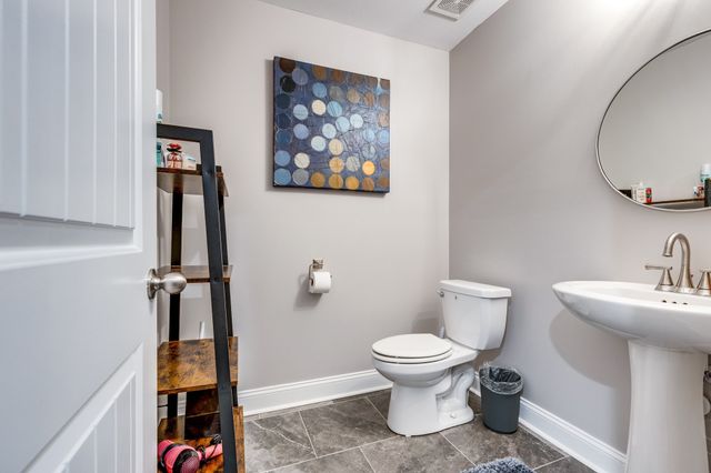 594 Bumblebee Way, Clarksville, TN 37042