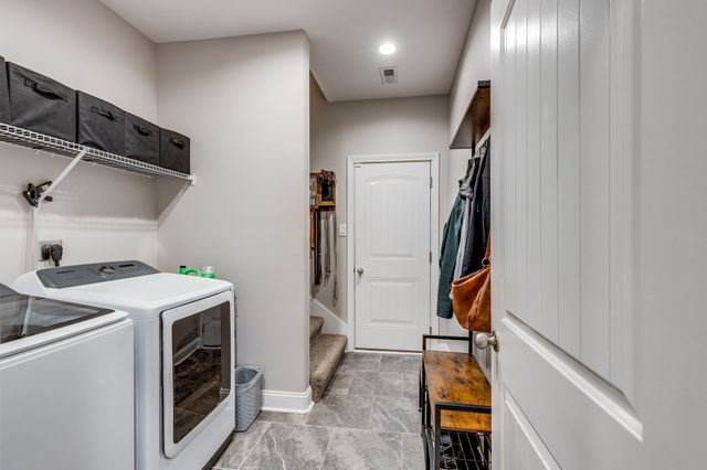 594 Bumblebee Way, Clarksville, TN 37042