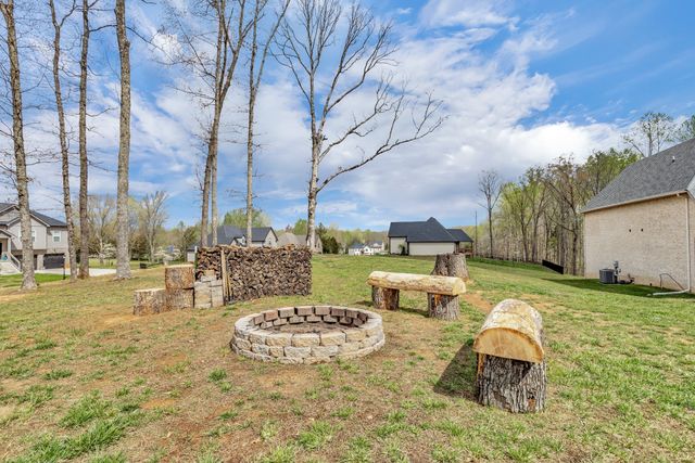 594 Bumblebee Way, Clarksville, TN 37042