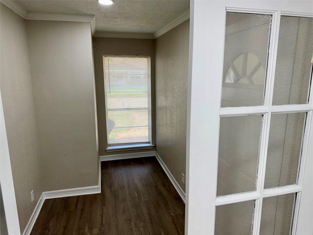 10315 Carlow Lane, La Porte, TX 77571