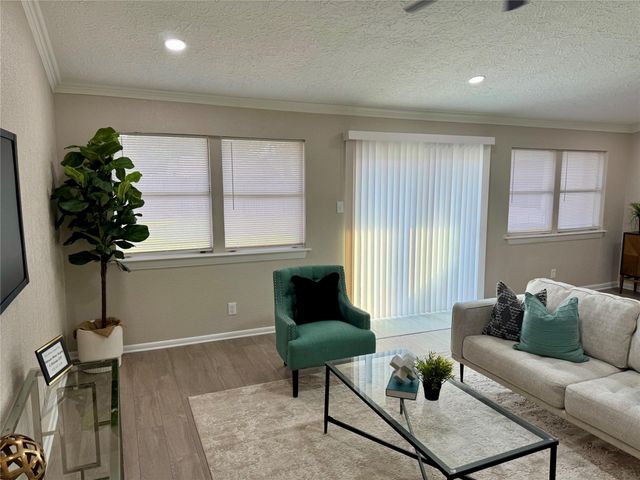 10315 Carlow Lane, La Porte, TX 77571
