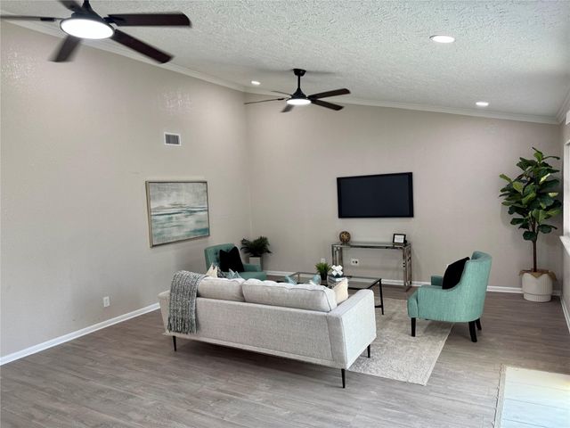 10315 Carlow Lane, La Porte, TX 77571