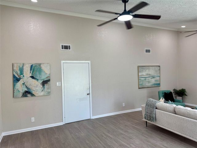 10315 Carlow Lane, La Porte, TX 77571