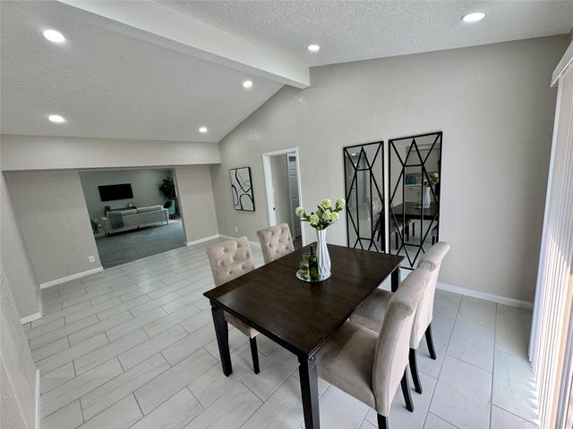 10315 Carlow Lane, La Porte, TX 77571