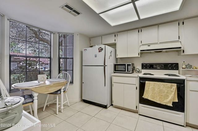 2111 Forester Way, Spring Hill, FL 34606