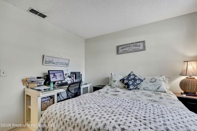 2111 Forester Way, Spring Hill, FL 34606