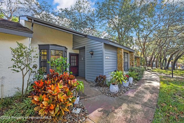 2111 Forester Way, Spring Hill, FL 34606