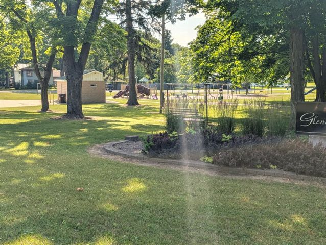 525 E Pine Road, Edmore, MI 48829