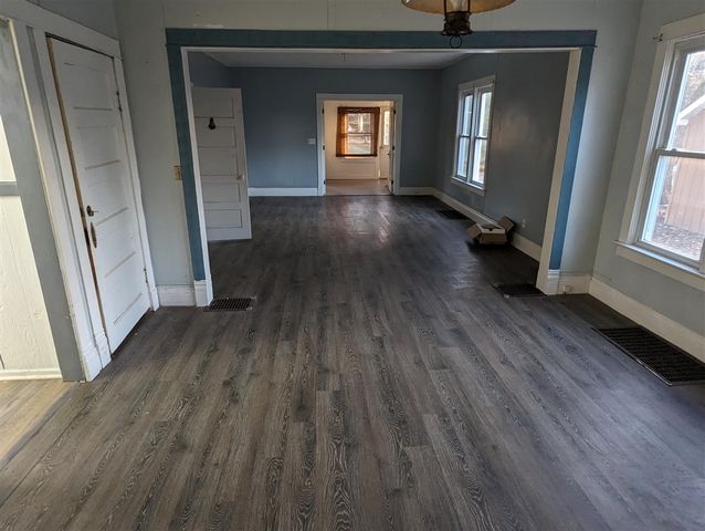 525 E Pine Road, Edmore, MI 48829