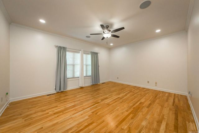8 Castle Rock Cove, Little Rock, AR 72212