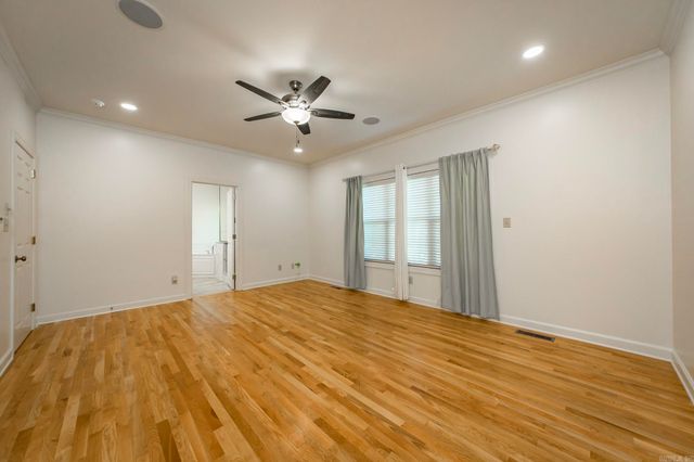 8 Castle Rock Cove, Little Rock, AR 72212