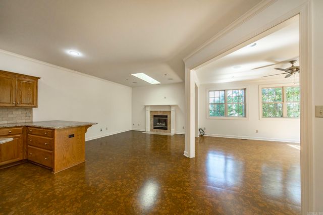 8 Castle Rock Cove, Little Rock, AR 72212
