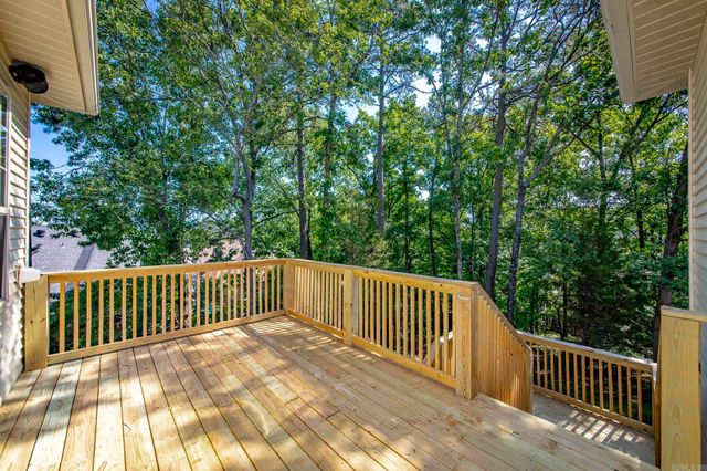 8 Castle Rock Cove, Little Rock, AR 72212