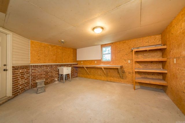 8 Castle Rock Cove, Little Rock, AR 72212