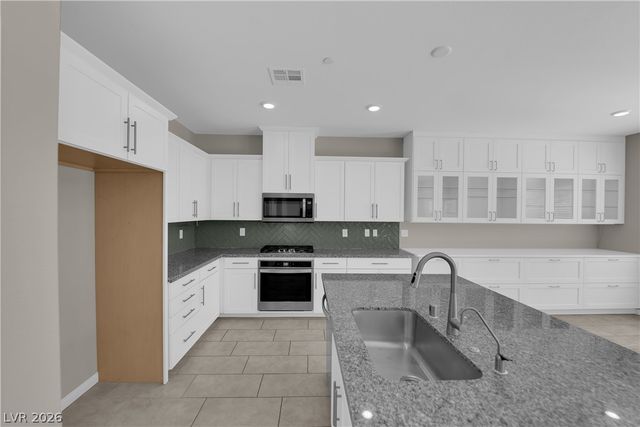 4249 Sago Lily Street, Las Vegas, NV 89129