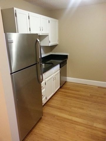 100 Captains Row 203, Chelsea, MA 02150