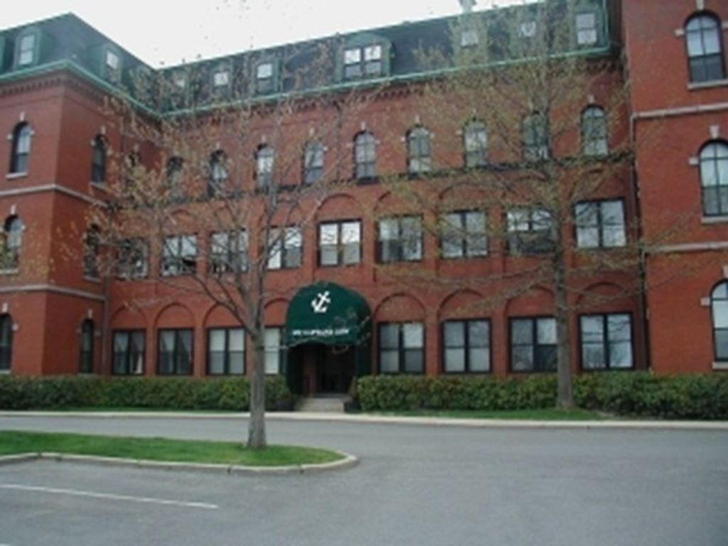 100 Captains Row 203, Chelsea, MA 02150